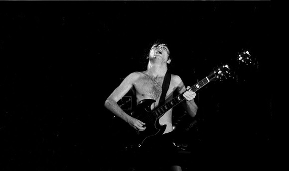 AC/DC