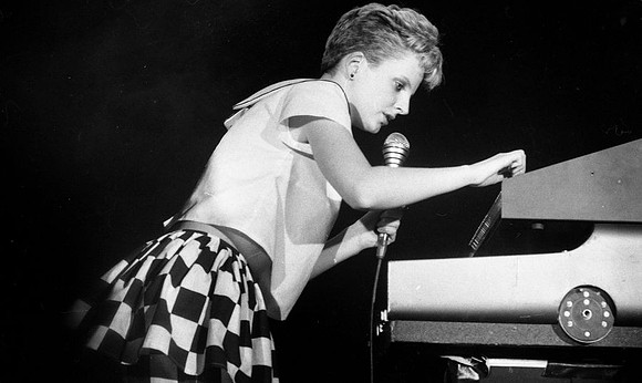 1982, "Altered Images", "Clare Grogan", "Mayfair Ballroom", "Newcastle upon Tyne"