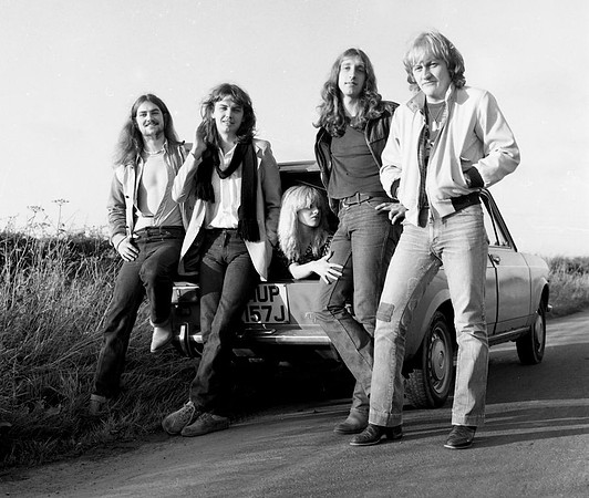 tyge band010
