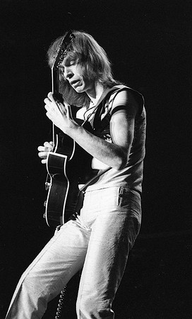 steve howe