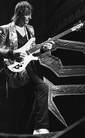 chris squire