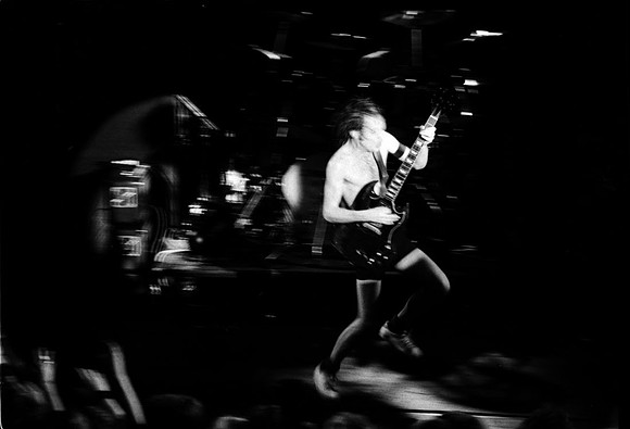 AC/DC