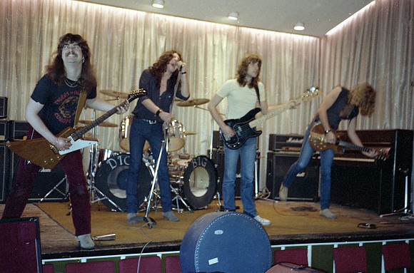 tyge on stage 011