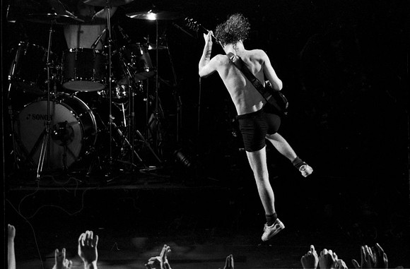 AC/DC